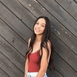 Meet your Posher, Jalynn